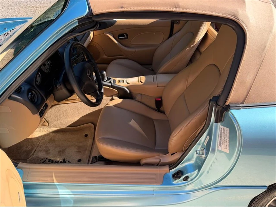 2001 Mazda NB MX-5 Miata - Image 13 of 31