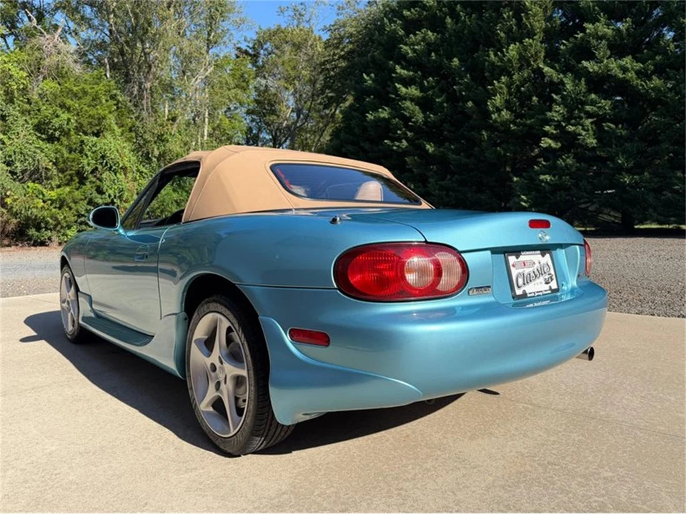 2001 Mazda NB MX-5 Miata - Image 11 of 31