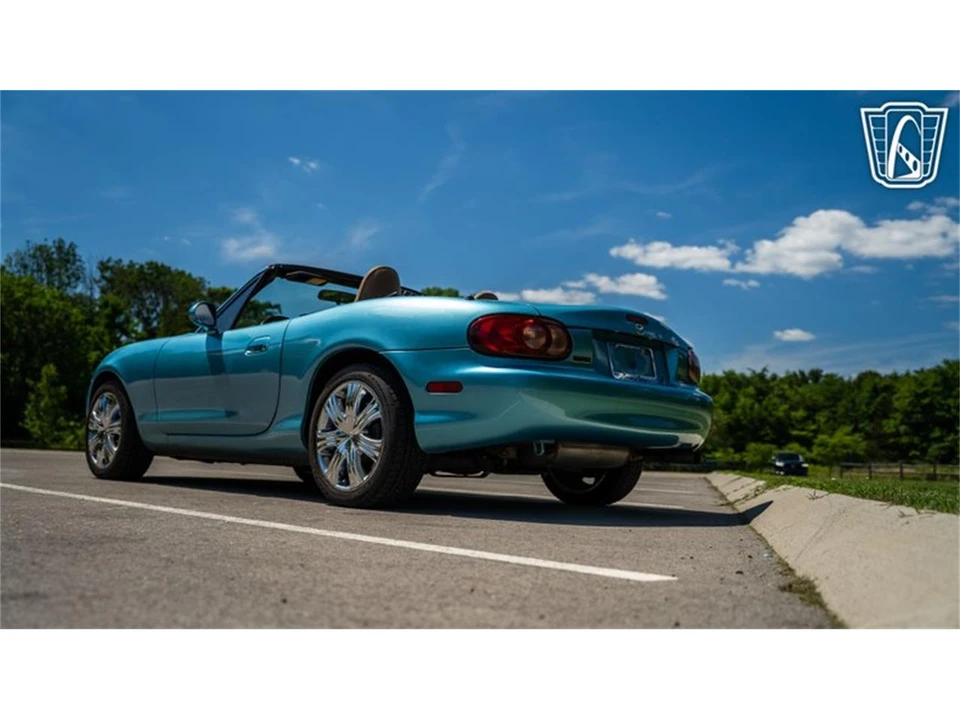 2001 Mazda NB MX-5 Miata - Image 13 of 31