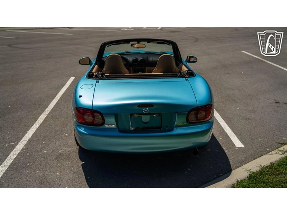 2001 Mazda NB MX-5 Miata - Image 14 of 31
