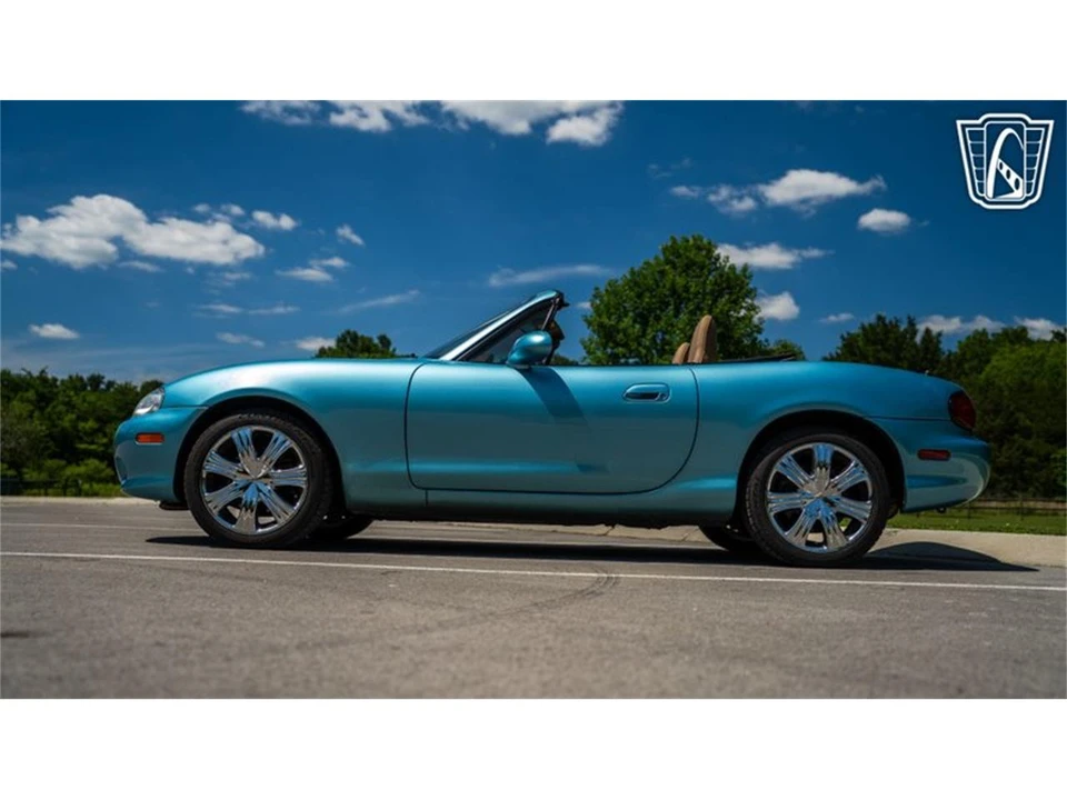 2001 Mazda NB MX-5 Miata - Image 10 of 31