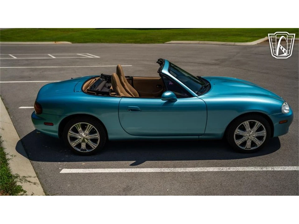 2001 Mazda NB MX-5 Miata - Image 20 of 31
