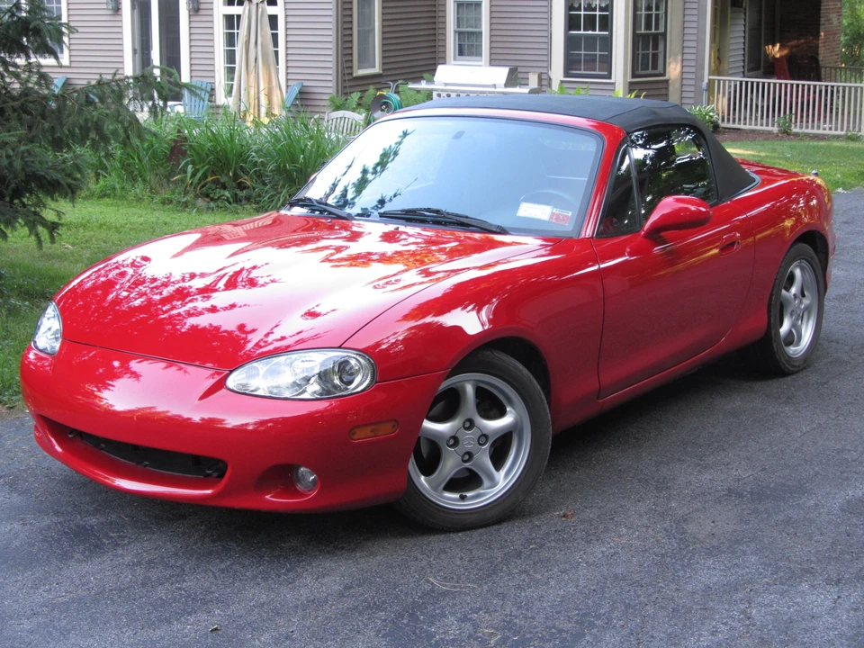 2001 Mazda NB MX-5 Miata - Image 27 of 30