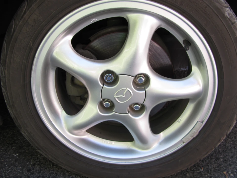 2001 Mazda NB MX-5 Miata - Image 11 of 30