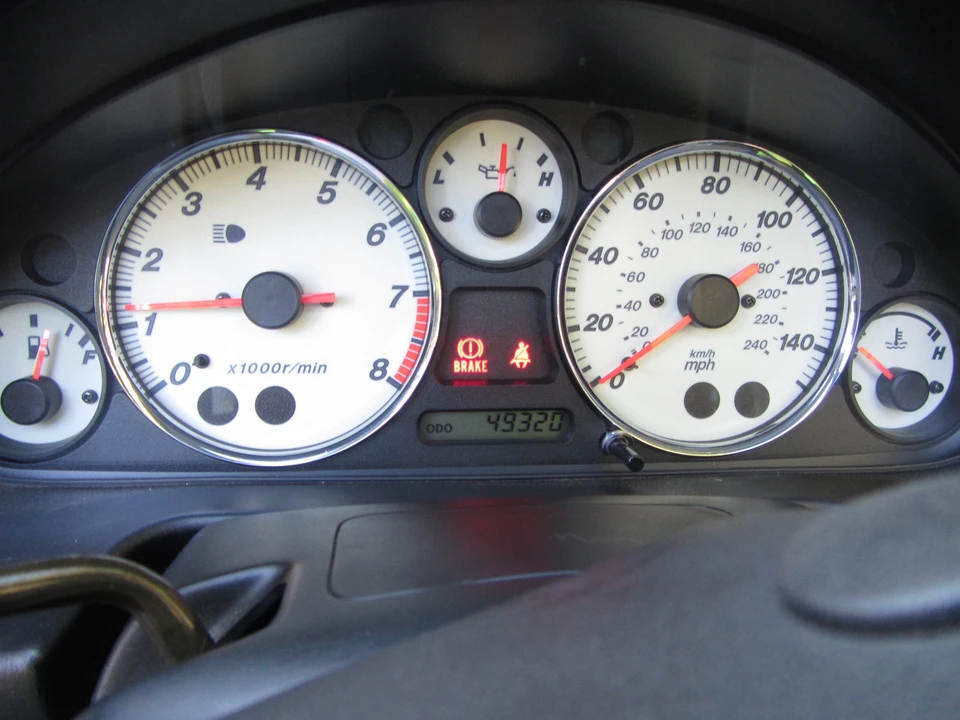 2001 Mazda NB MX-5 Miata - Image 14 of 30