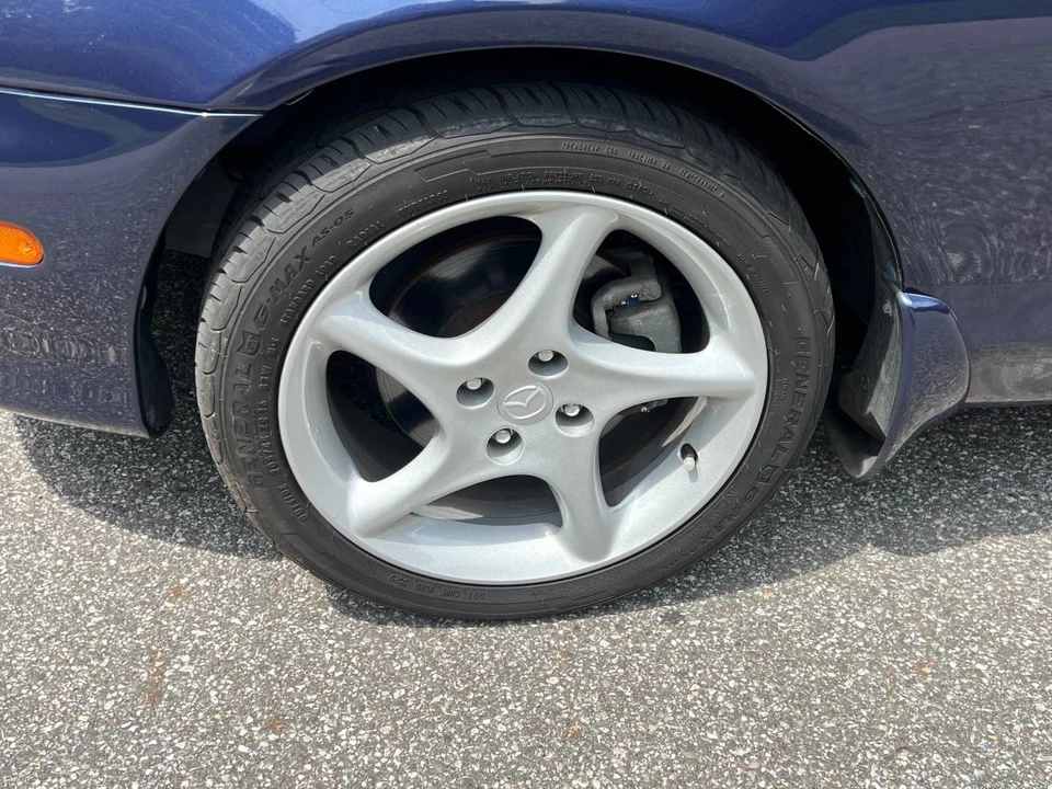 2001 Mazda NB MX-5 Miata - Image 11 of 19