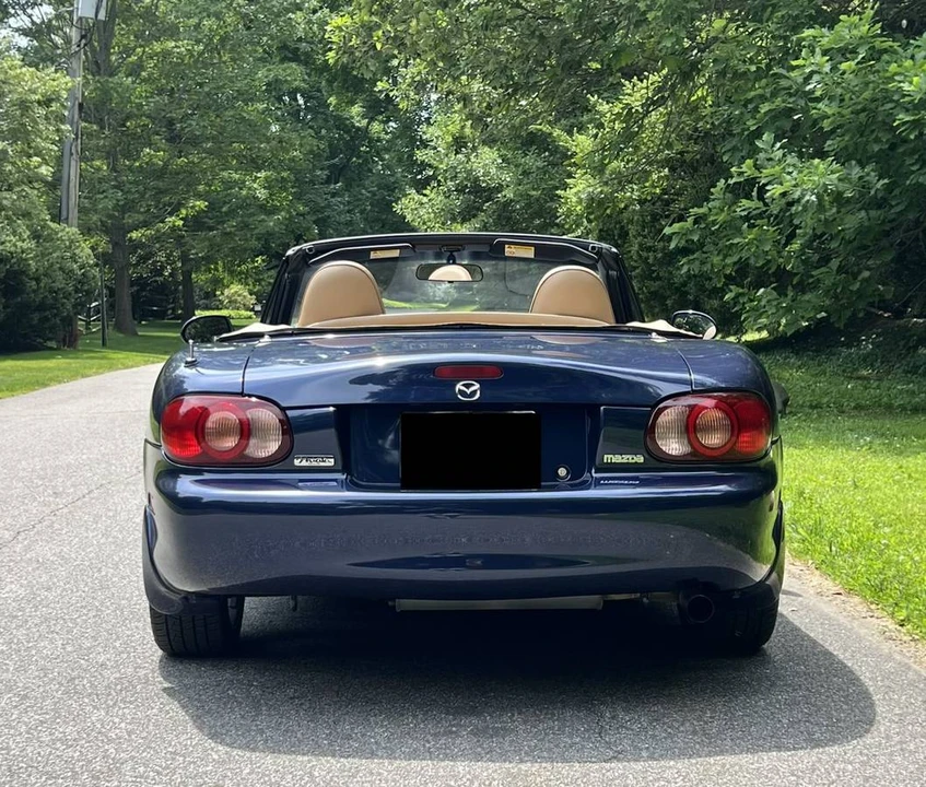 2001 Mazda NB MX-5 Miata - Image 7 of 19