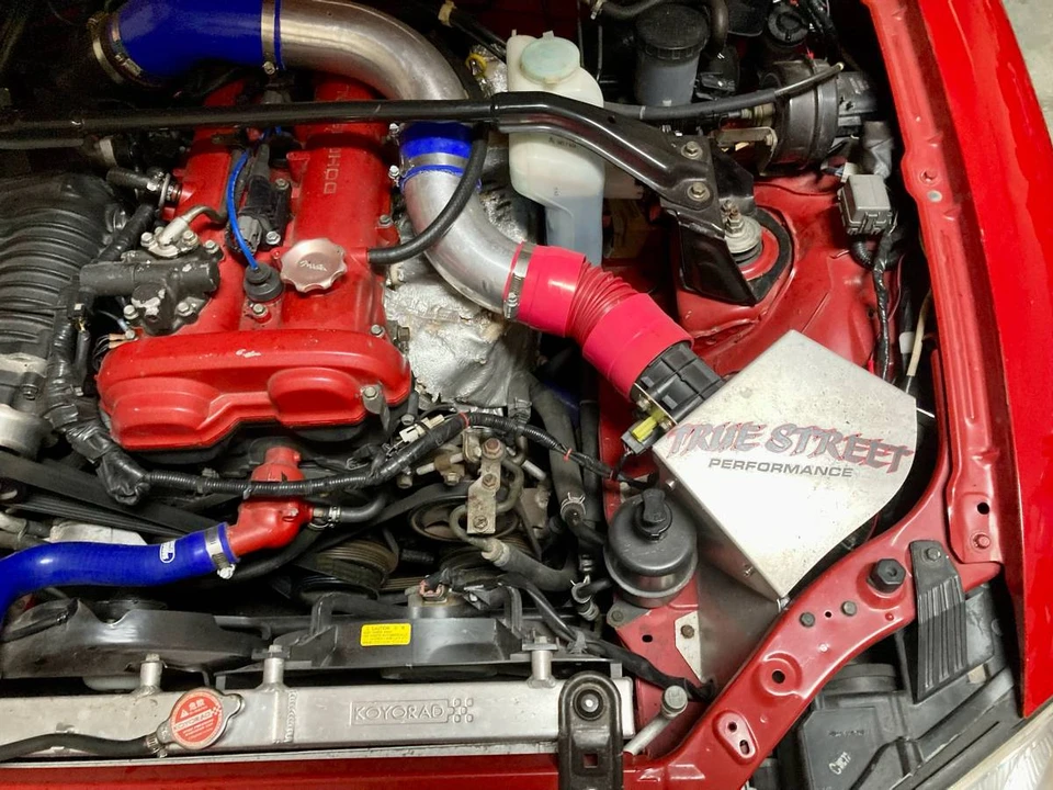 2001 Mazda NB MX-5 Miata - Image 2 of 24