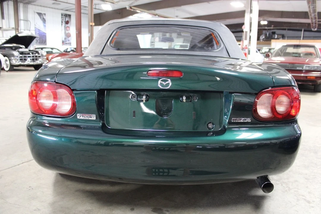 2001 Mazda NB MX-5 Miata - Image 5 of 12