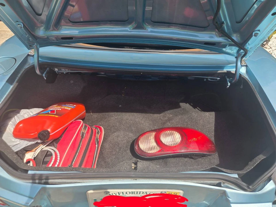 2001 Mazda NB MX-5 Miata - Image 16 of 17