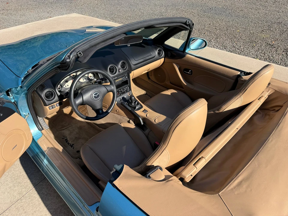 2001 Mazda NB MX-5 Miata - Image 17 of 20