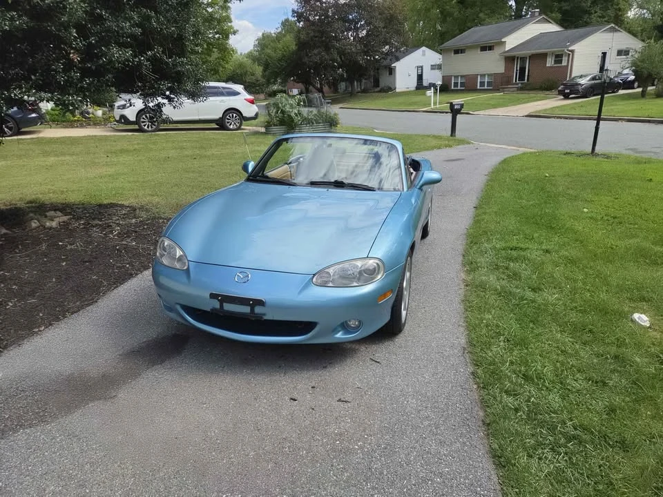 2001 Mazda NB MX-5 Miata - Image 13 of 20