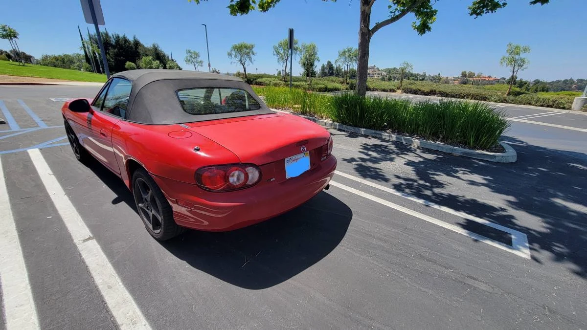 2001 Mazda NB MX-5 Miata - Image 5 of 7