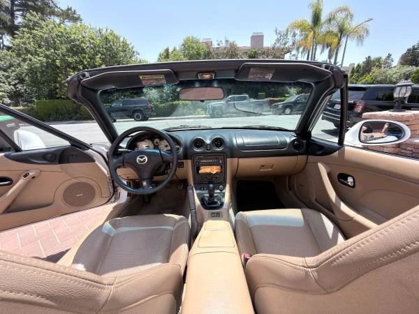 2001 Mazda NB MX-5 Miata - Image 14 of 19