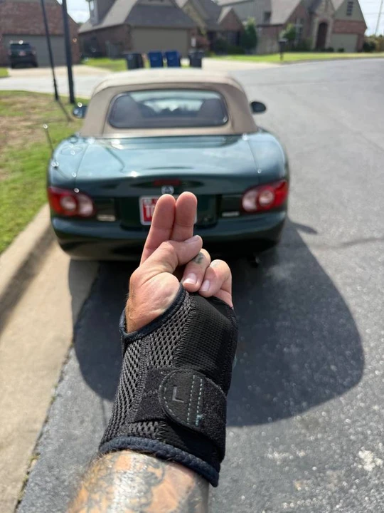 2001 Mazda NB MX-5 Miata - Image 21 of 21