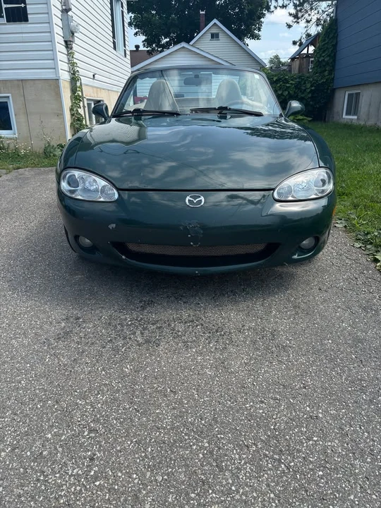2001 Mazda NB MX-5 Miata - Image 2 of 7