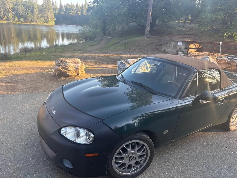 2001 Mazda NB MX-5 Miata - Image 2 of 3