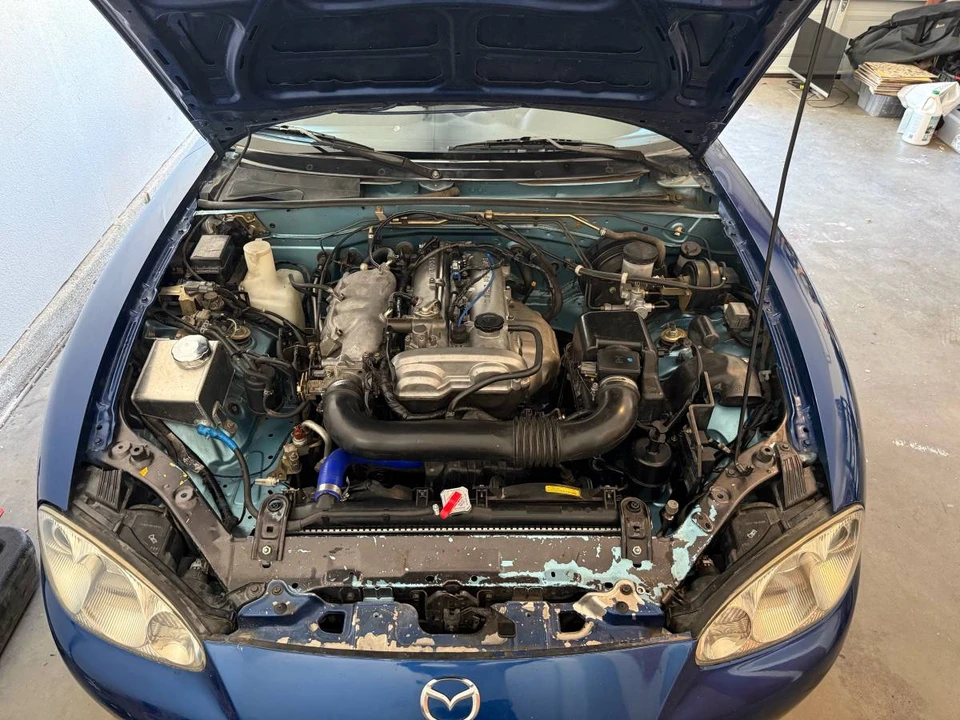 2001 Mazda NB MX-5 Miata - Image 4 of 6