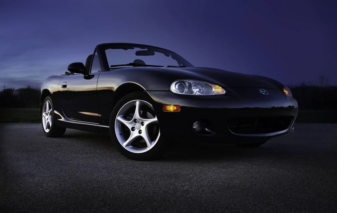 2001 Mazda NB MX-5 Miata - Image 12 of 12