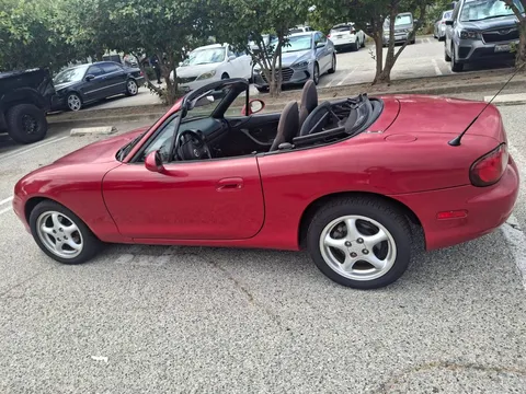 2001 Mazda MX-5 Miata