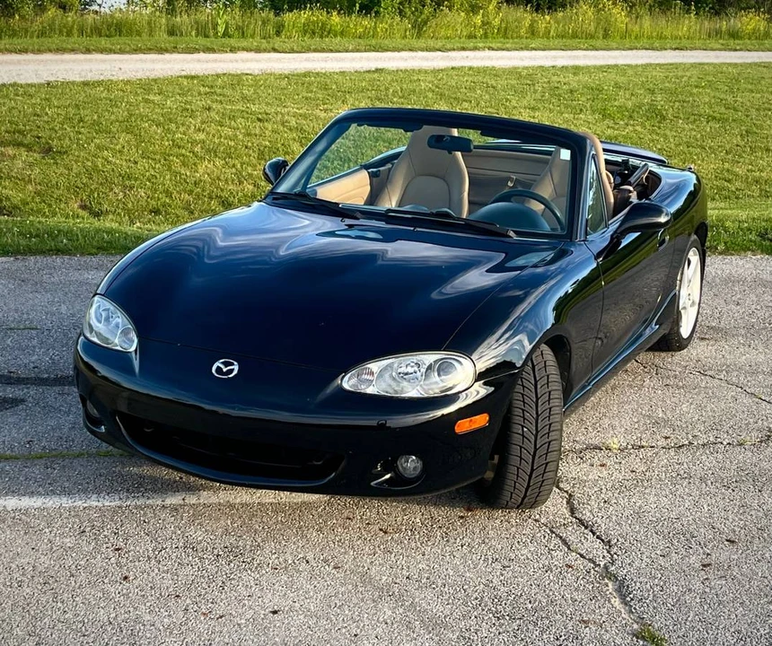 2001 Mazda NB MX-5 Miata - Image 6 of 12