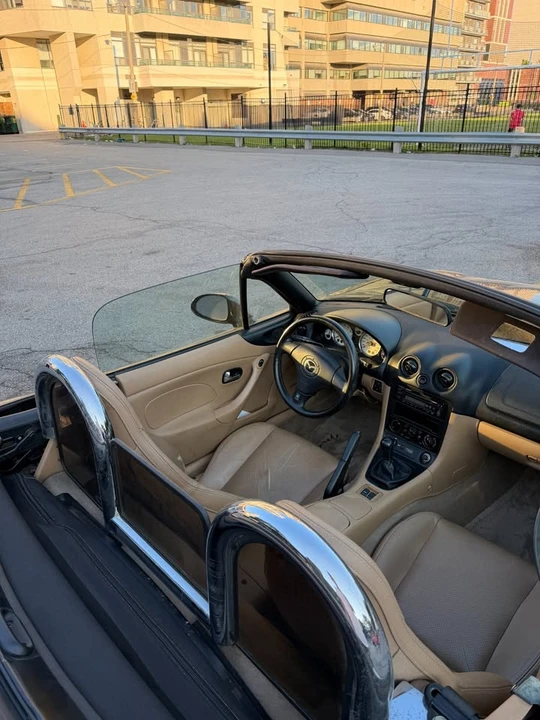 2001 Mazda NB MX-5 Miata - Image 2 of 6