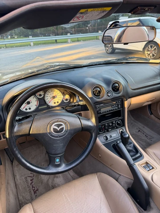 2001 Mazda NB MX-5 Miata - Image 4 of 6