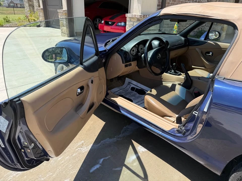 2001 Mazda NB MX-5 Miata - Image 6 of 7