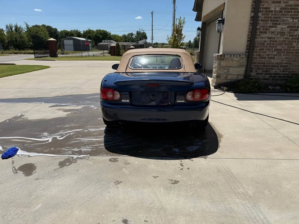 2001 Mazda NB MX-5 Miata - Image 4 of 7