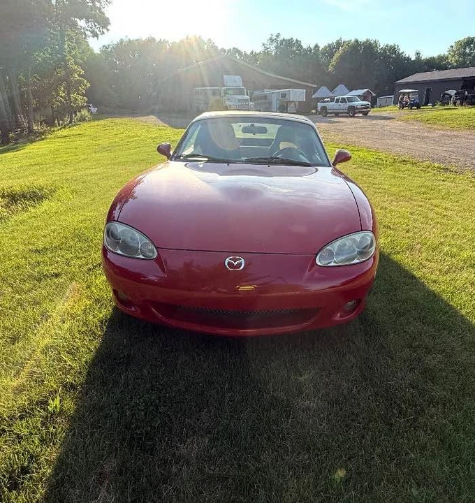 2001 Mazda NB MX-5 Miata - Image 9 of 9