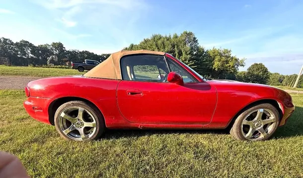 2001 Mazda MX-5 Miata