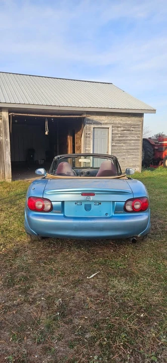 2001 Mazda NB MX-5 Miata - Image 4 of 4