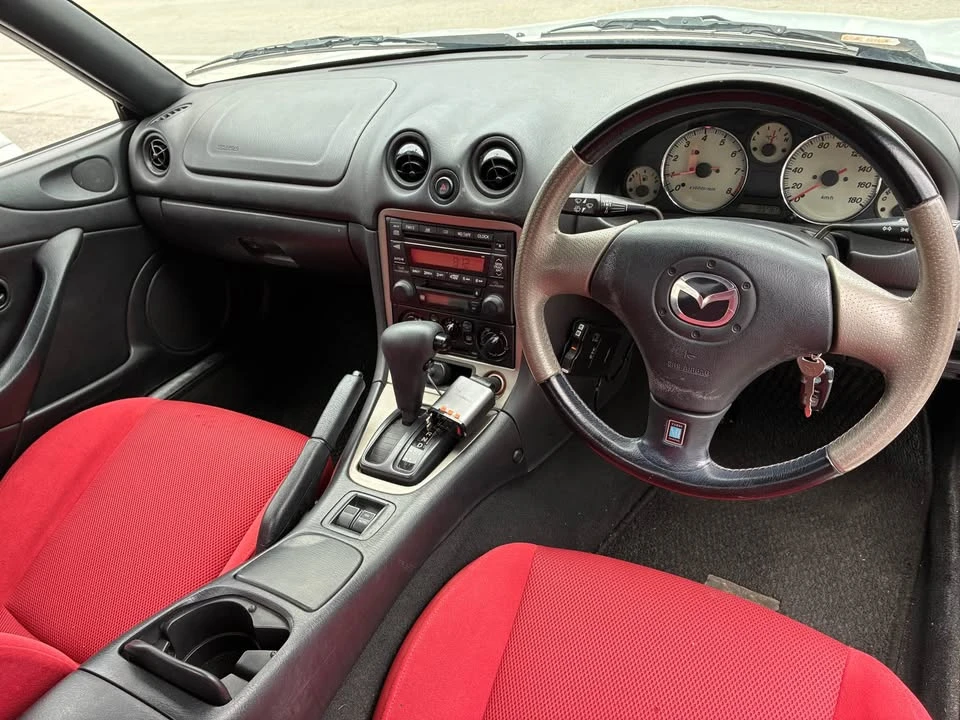 2001 Mazda NB MX-5 Miata - Image 10 of 11