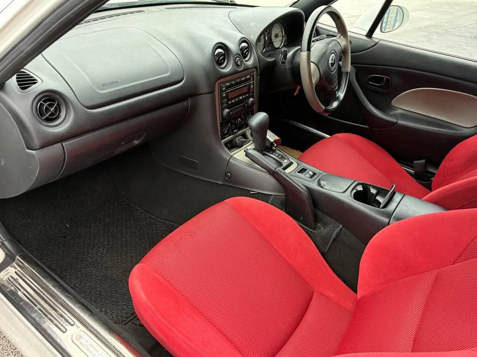 2001 Mazda NB MX-5 Miata - Image 7 of 11