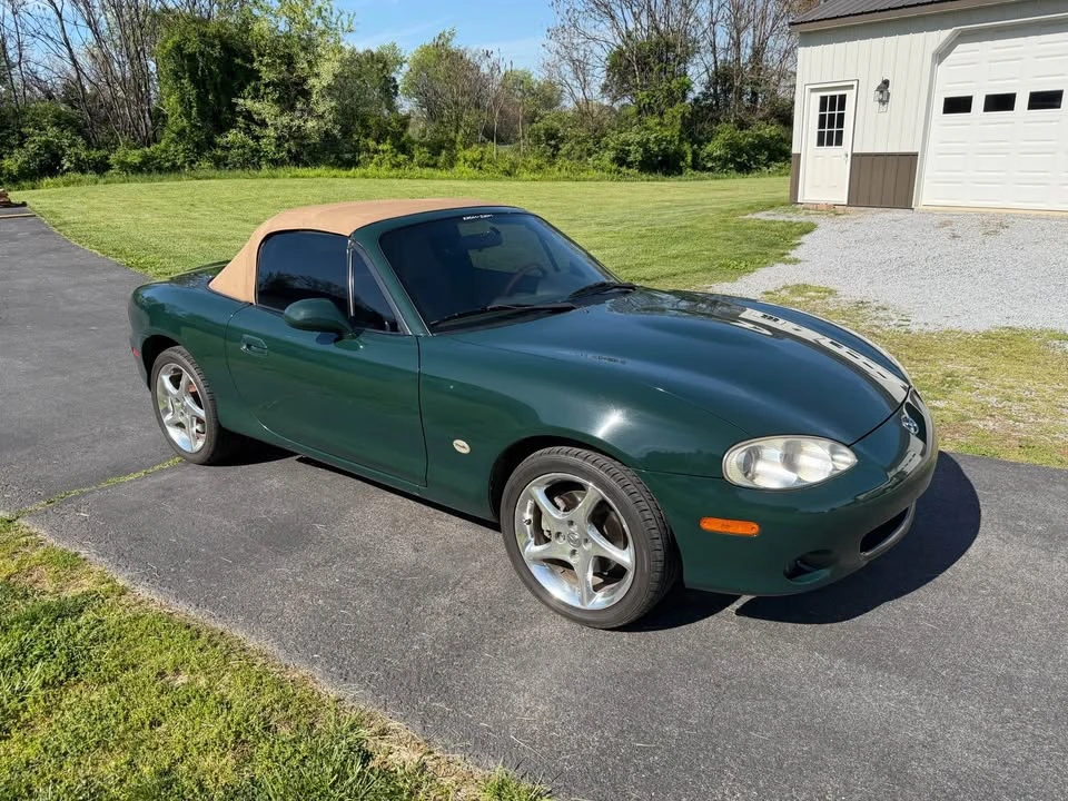2001 Mazda NB MX-5 Miata - Image 4 of 10