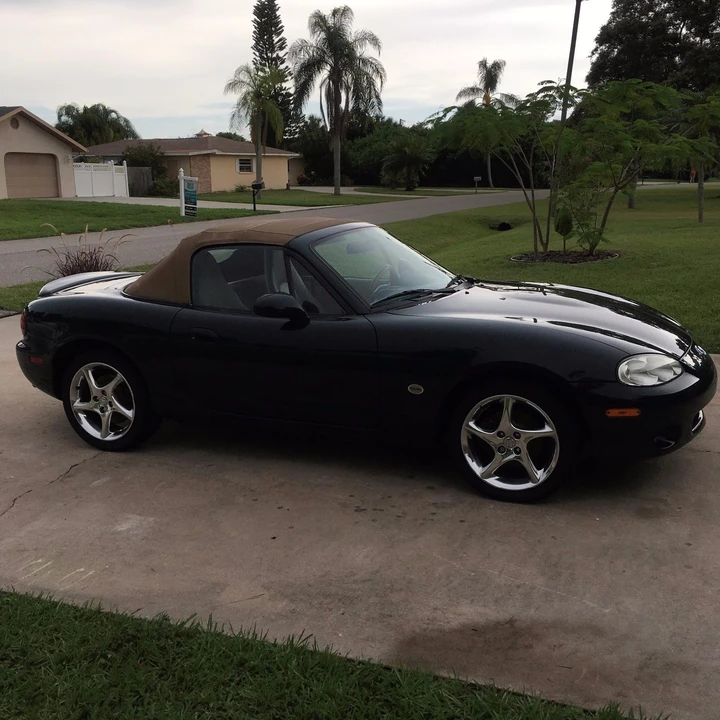 2001 Mazda NB MX-5 Miata - Image 17 of 31