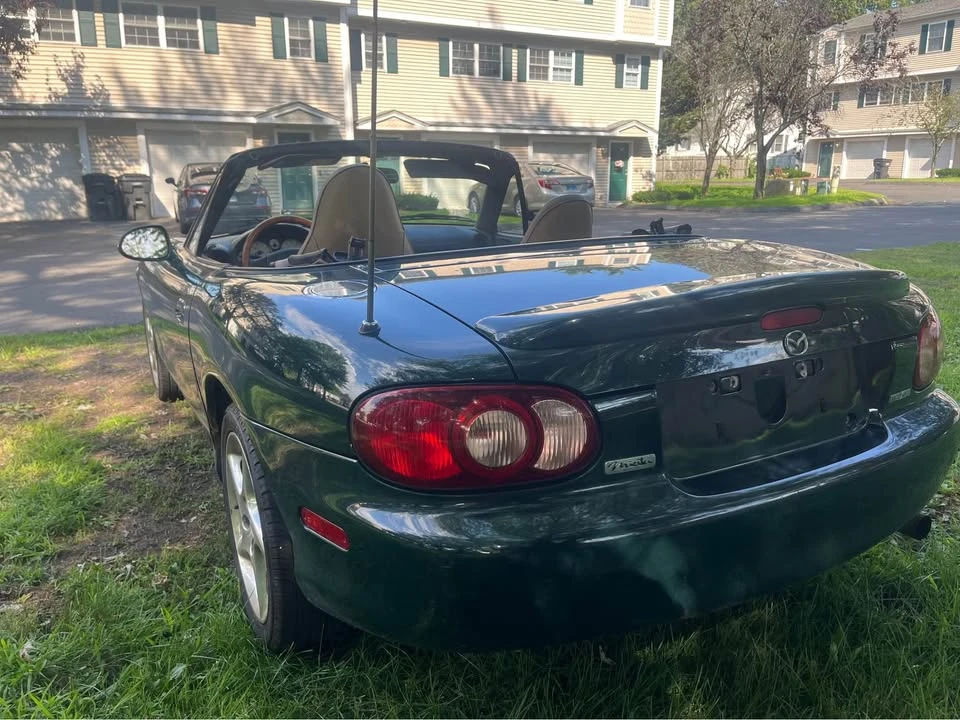 2001 Mazda NB MX-5 Miata - Image 5 of 18