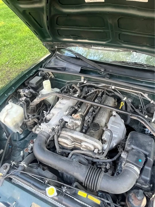 2001 Mazda NB MX-5 Miata - Image 13 of 18