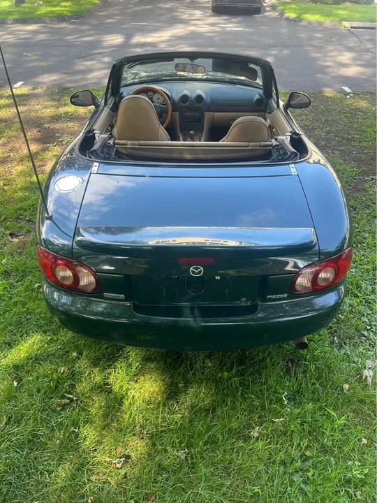 2001 Mazda NB MX-5 Miata - Image 6 of 18