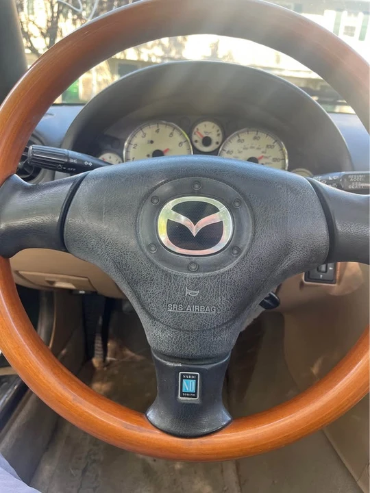 2001 Mazda NB MX-5 Miata - Image 15 of 18