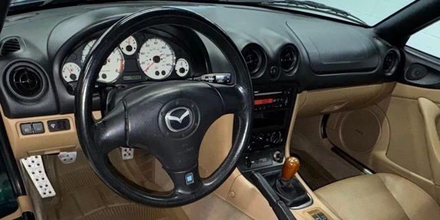 2001 Mazda NB MX-5 Miata - Image 23 of 31