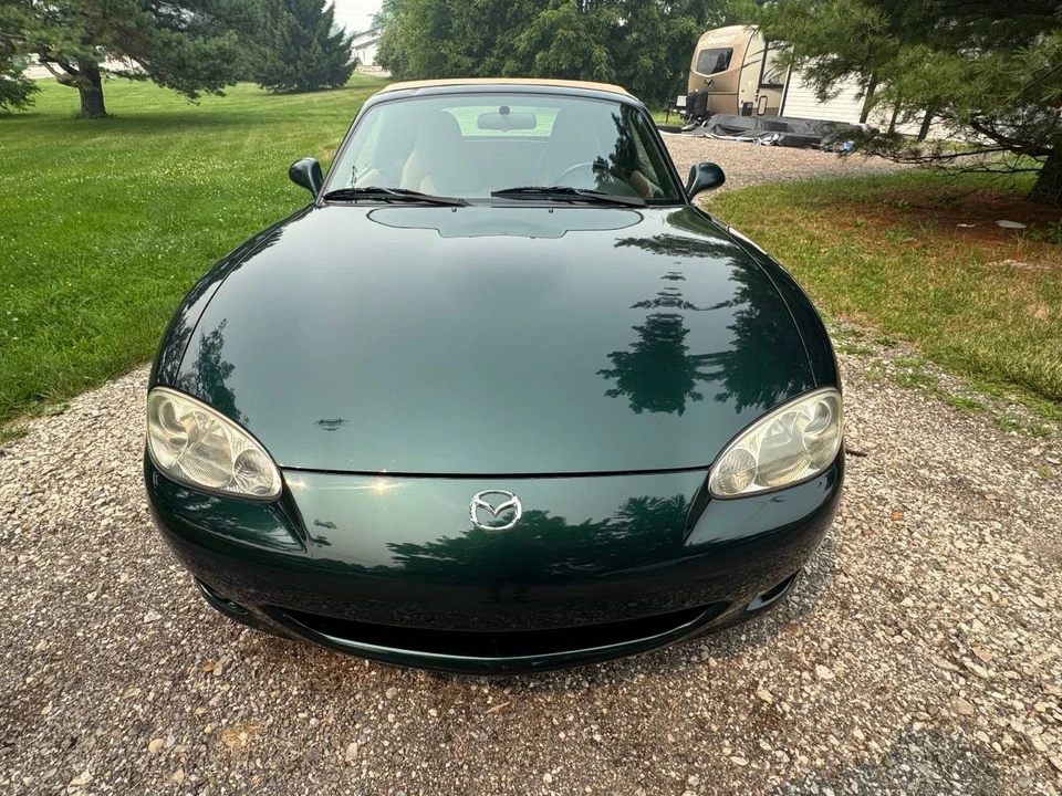 2001 Mazda NB MX-5 Miata - Image 9 of 14
