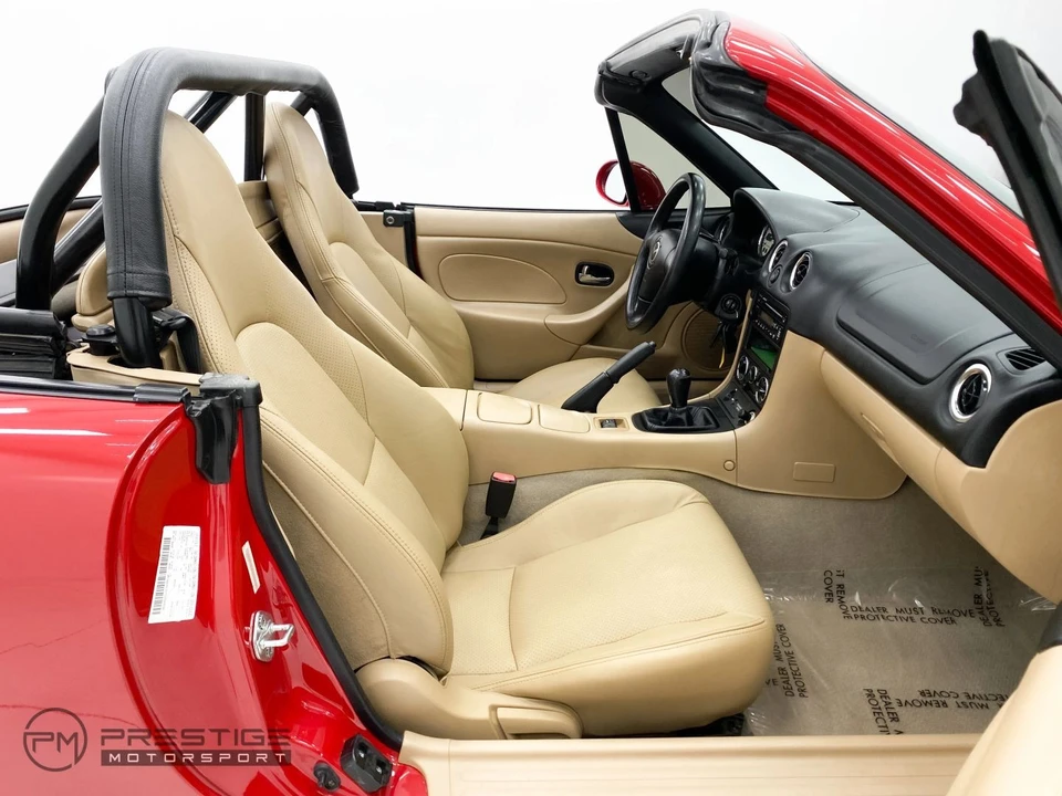 2001 Mazda NB MX-5 Miata - Image 15 of 31