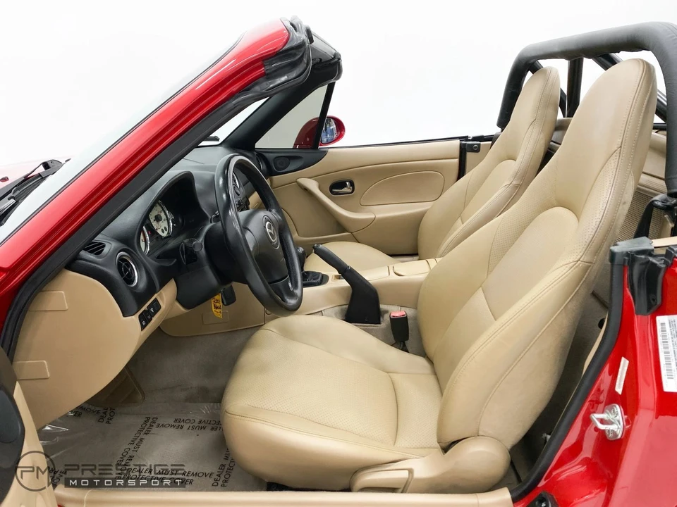 2001 Mazda NB MX-5 Miata - Image 18 of 31