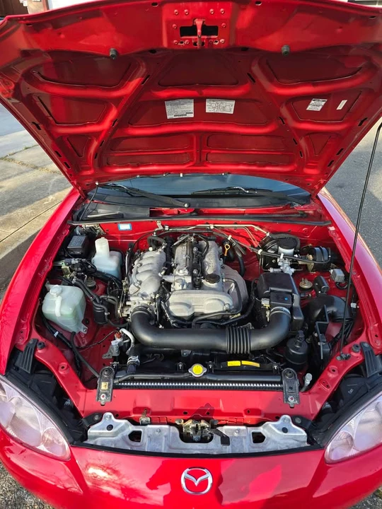 2001 Mazda NB MX-5 Miata - Image 9 of 10