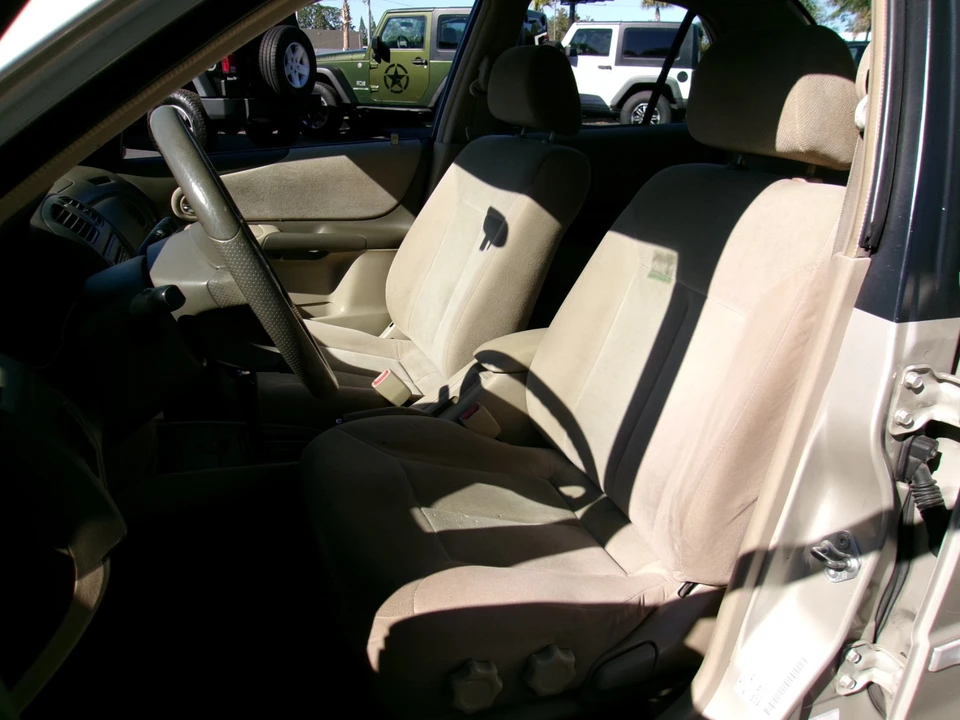 2001 Mazda Protege 9th Gen - Image 15 of 20