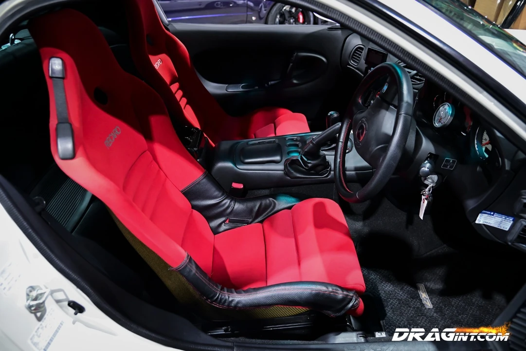 2001 Mazda RX-7 FD - Image 14 of 27