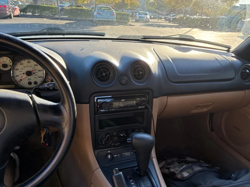2001 Mazda NB MX-5 Miata - Image 6 of 19
