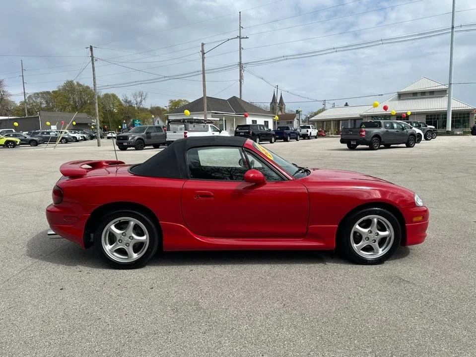 2001 Mazda NB MX-5 Miata - Image 5 of 20