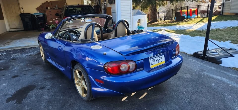 2001 Mazda NB MX-5 Miata - Image 5 of 15